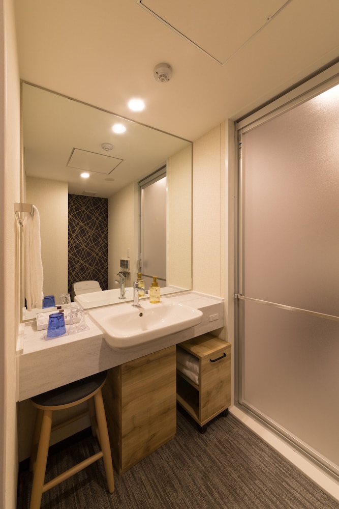 Via Inn Prime Kyotoeki Hachijoguchi 52/59