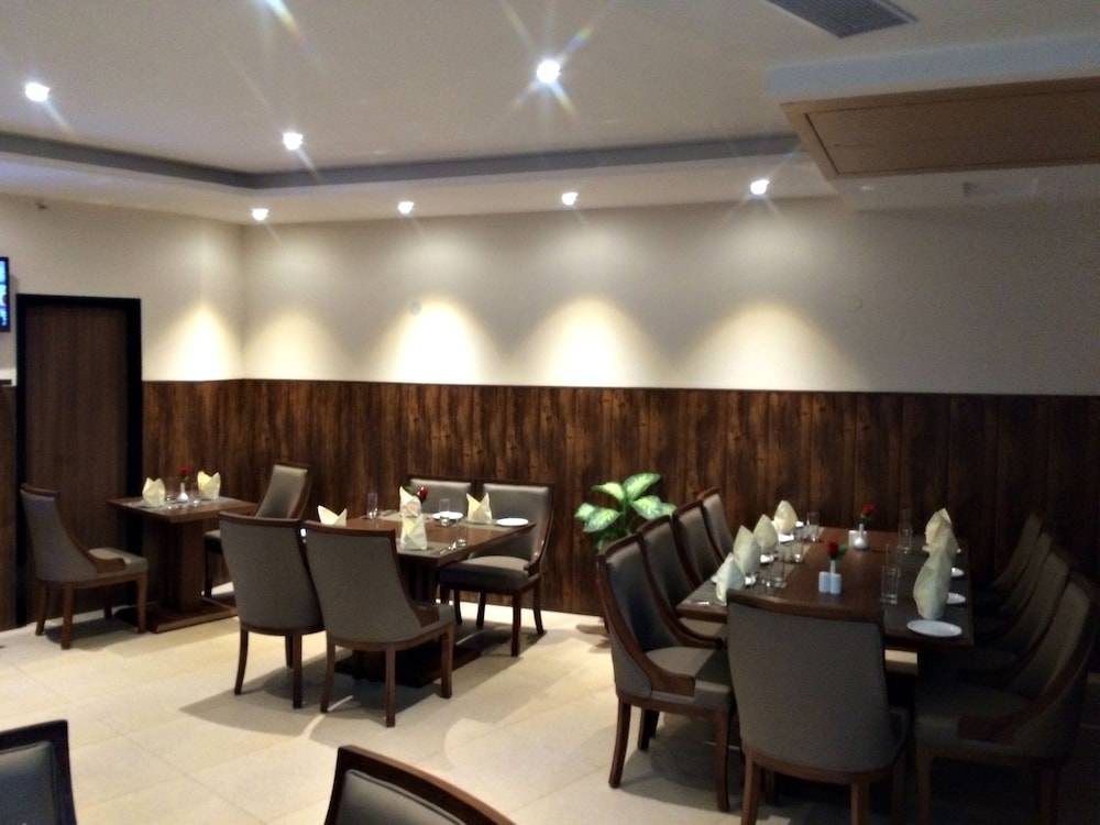 Fairvacanze Inns & Suites 15/16