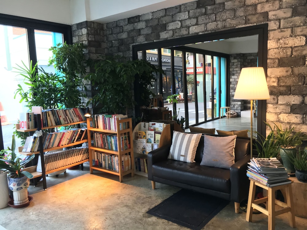 Backpackers In Yeosu - Hostel 48/68