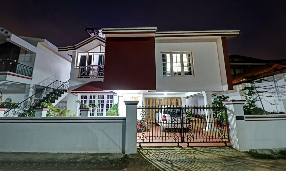 Oyo 10182 Avyukta Homestay 3/19