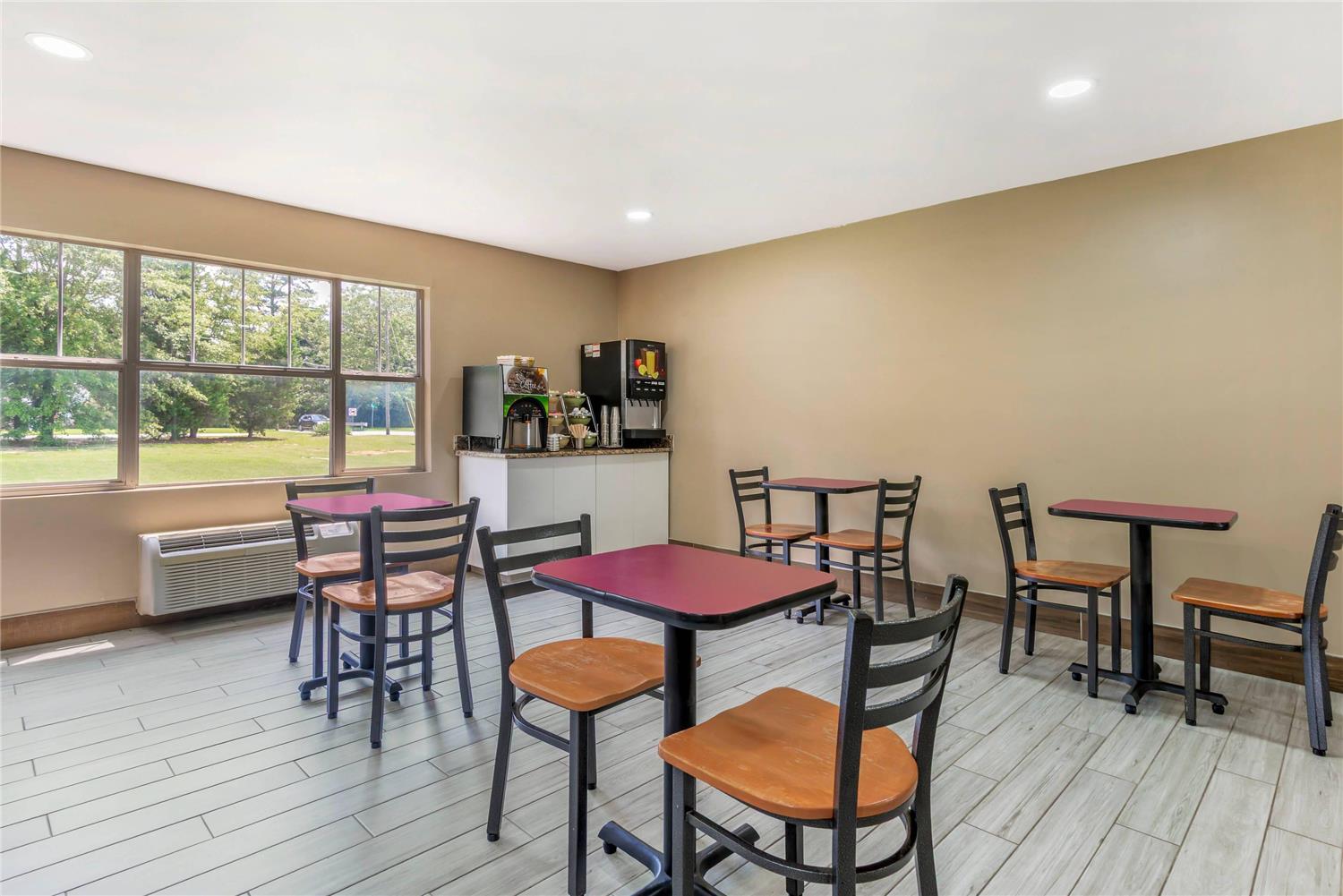 Quality Inn Loganville US Highway 78 28/31