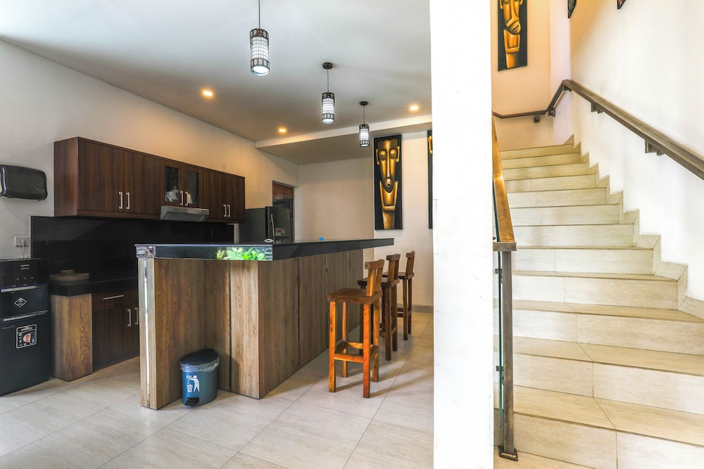 Puri Bagus Villa Legian Kuta 5/45