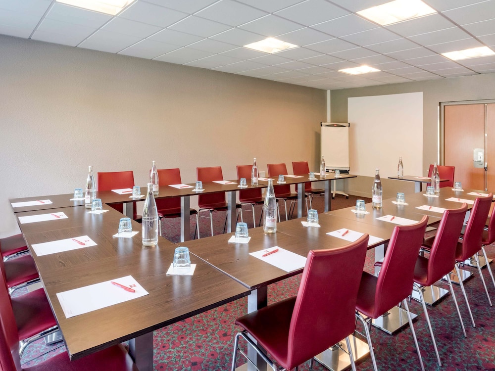 Ibis Creil Sur Oise 32/50