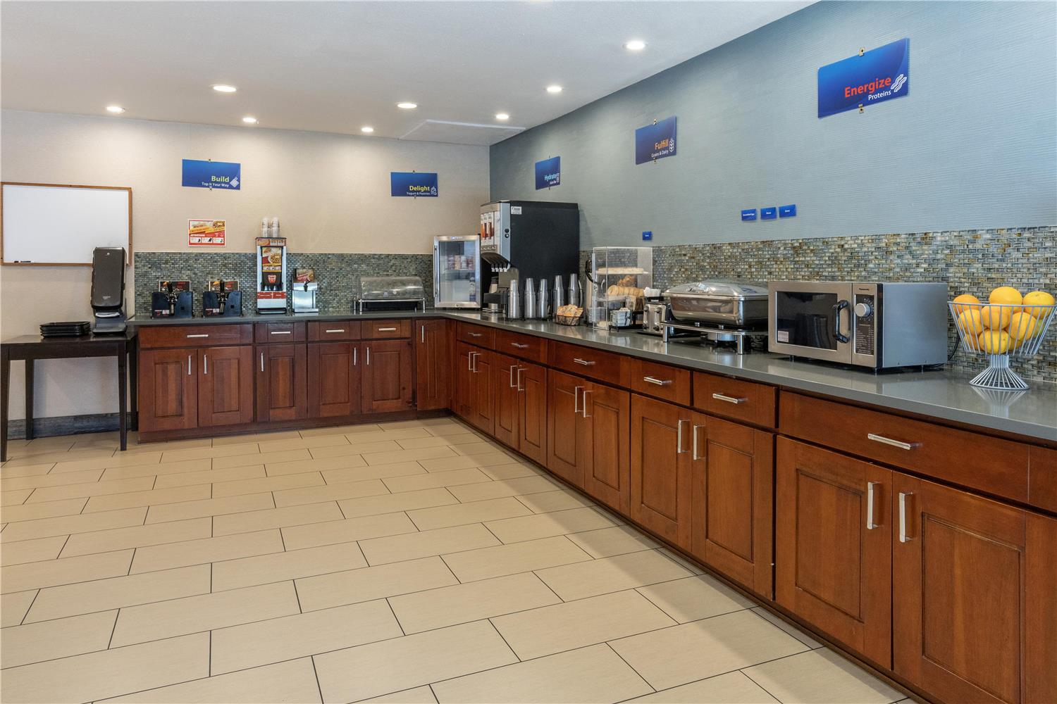 Best Western Long Beach Inn 32/53