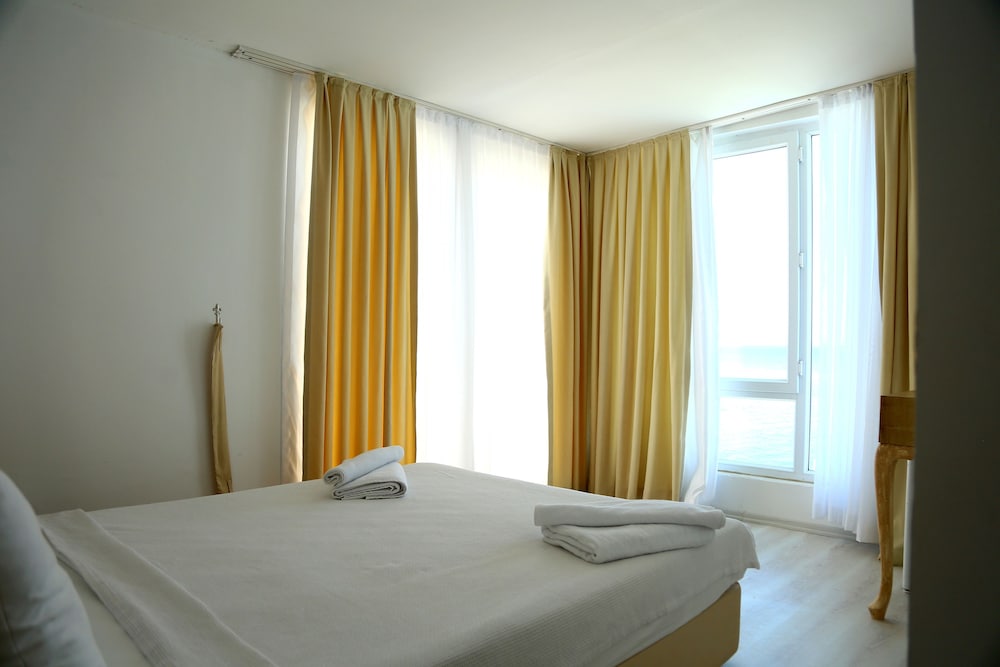 Olimpos Beach Hotel by RRH&R 13/66