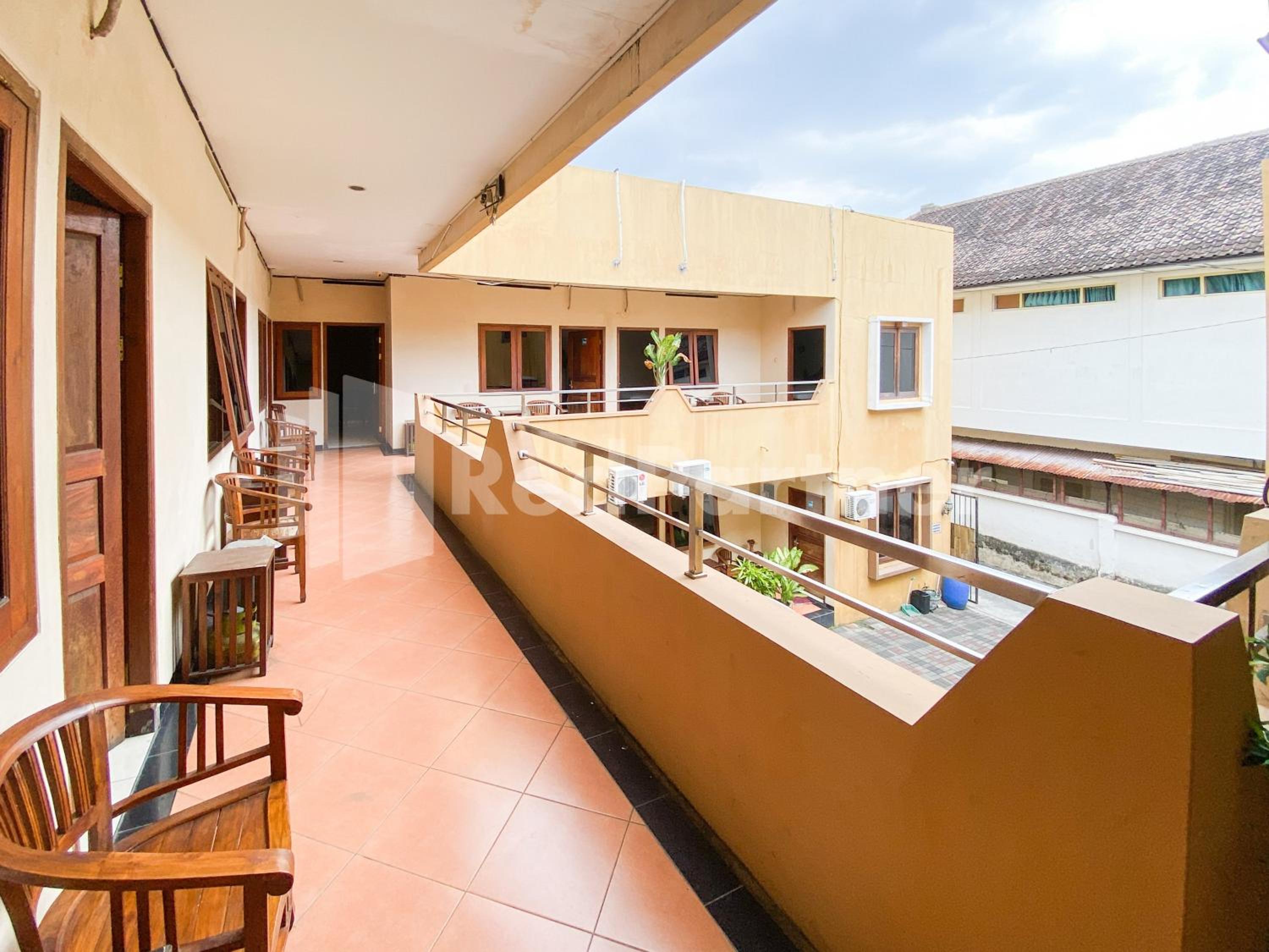 OYO 90249 Istana Griya 2 Hotel 5/50