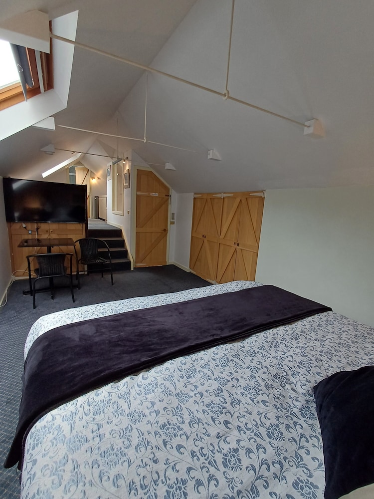 Art Hotel on York 42/65