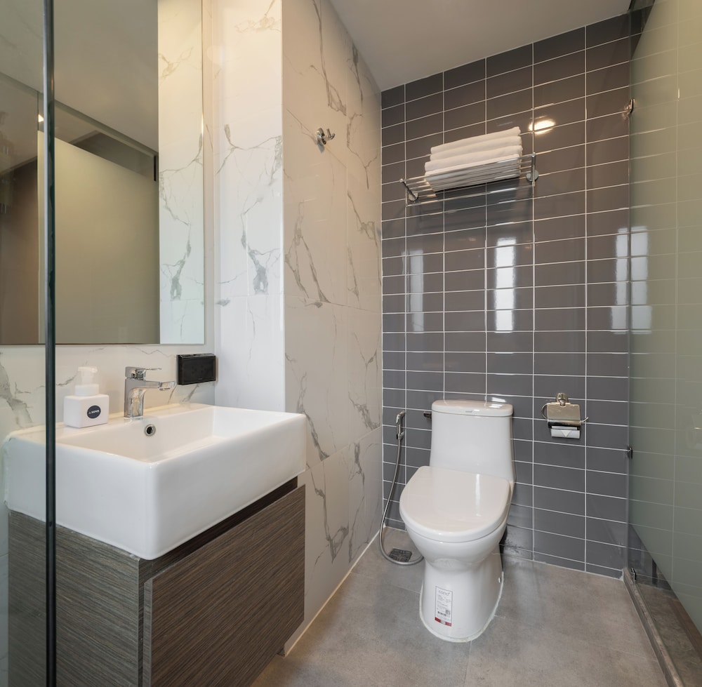 Sova Hotel Bangkok 56/61