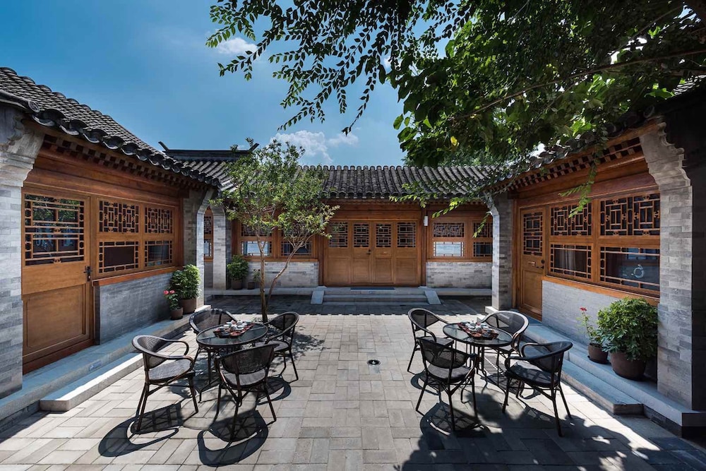 Manxin Beijing Qianmen Courtyard Hotel 42/46