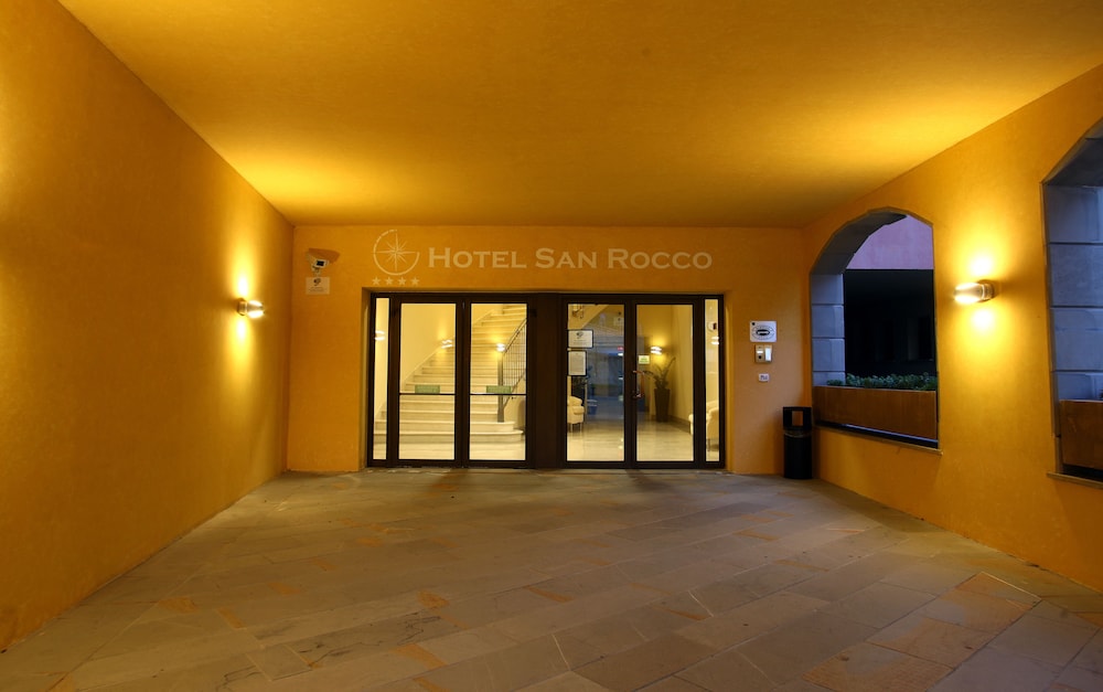 Hotel San Rocco 68/74