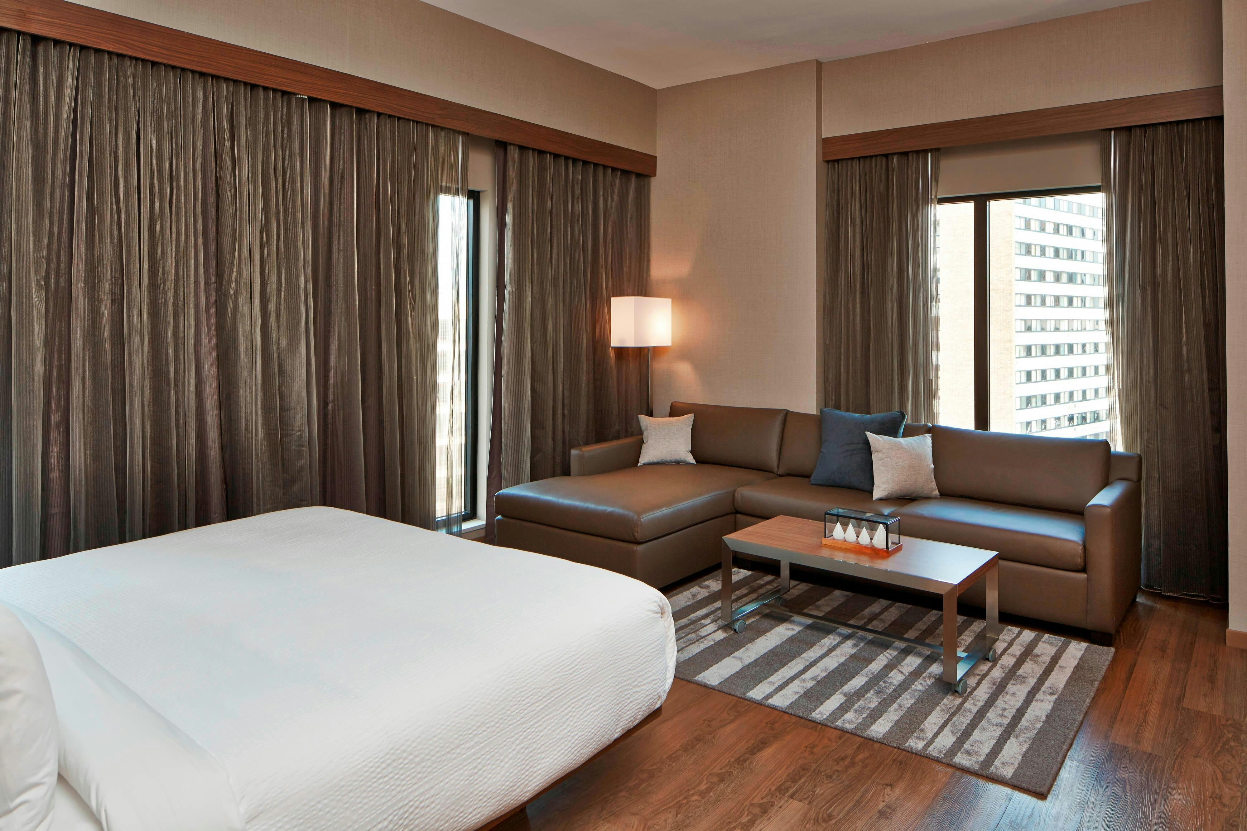Ac Hotel By Marriott Minneapolis Downtown 7/44