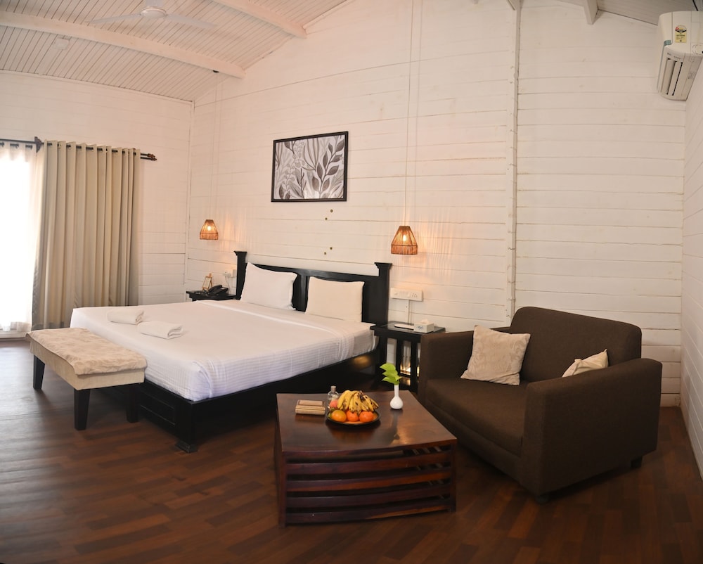 The Regalia Luxury Resort 14/50