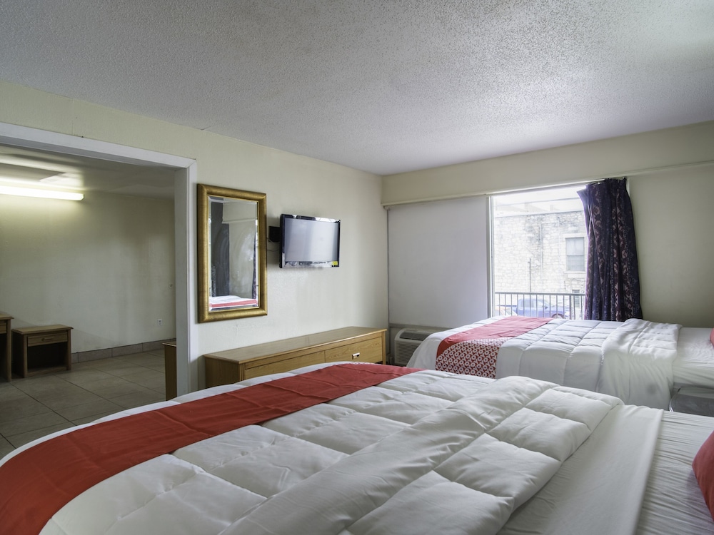 Hotel Hutchinson West 4th Ave 15/46