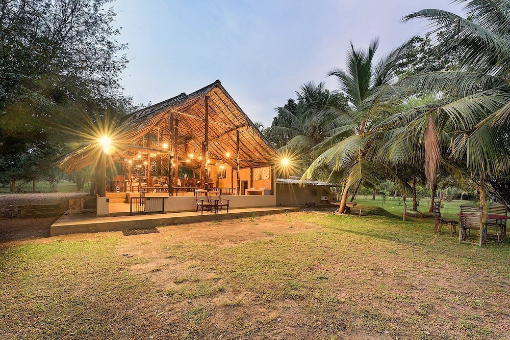 Thuduwa Camp in Rankethgama