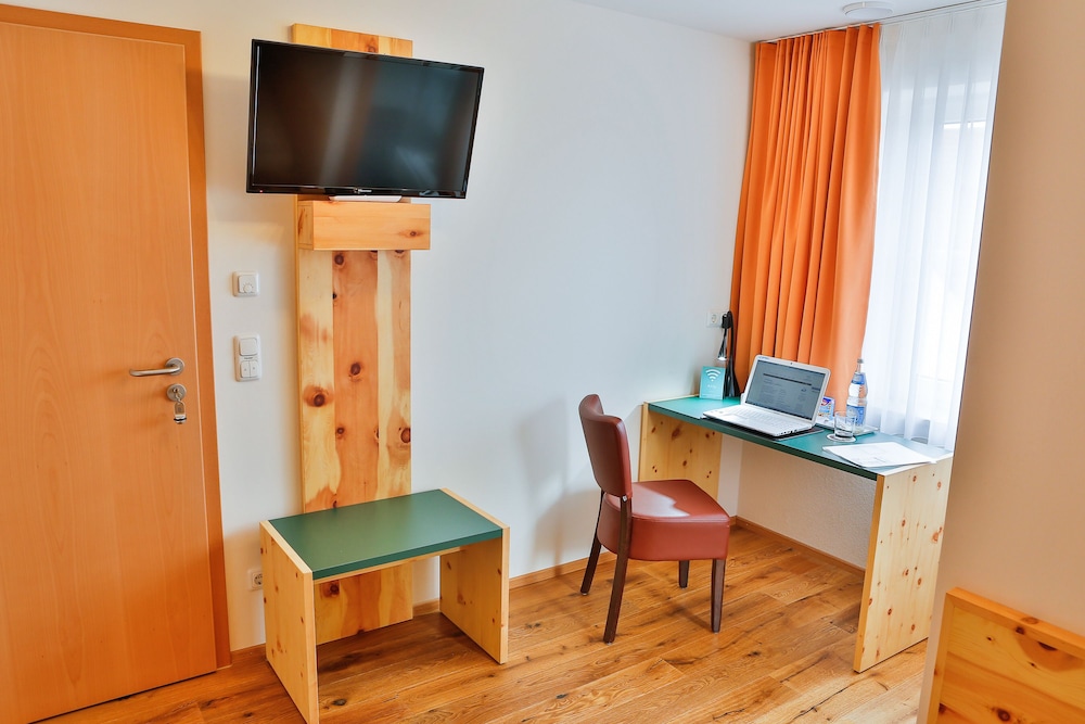 Landgasthof Zum Weberhans 35/42