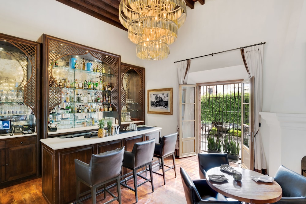 Hotel Casa Blanca 7 53/68