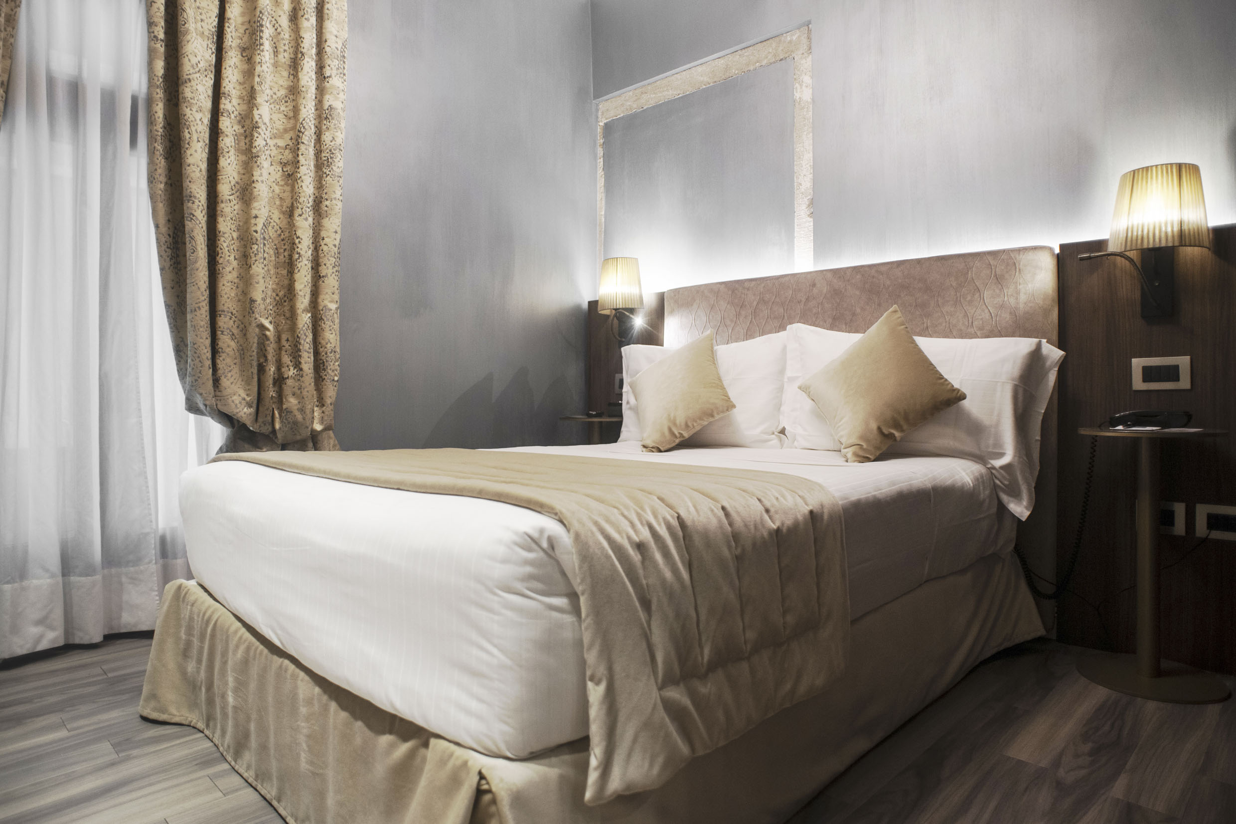 Double Executive French Bed