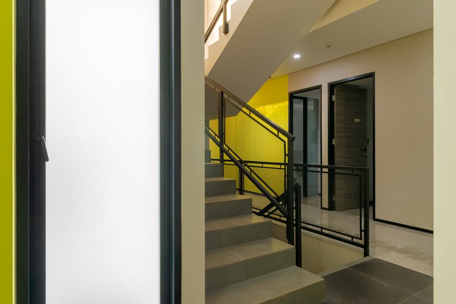 RedDoorz Plus near Senayan City 8/16