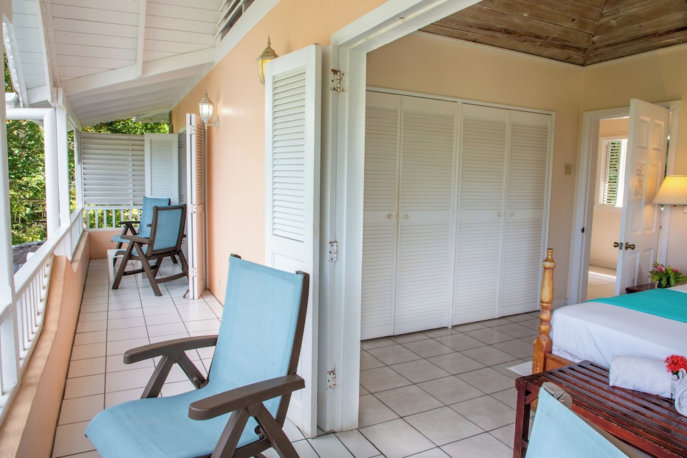 Plantation Beach Villas 17/50