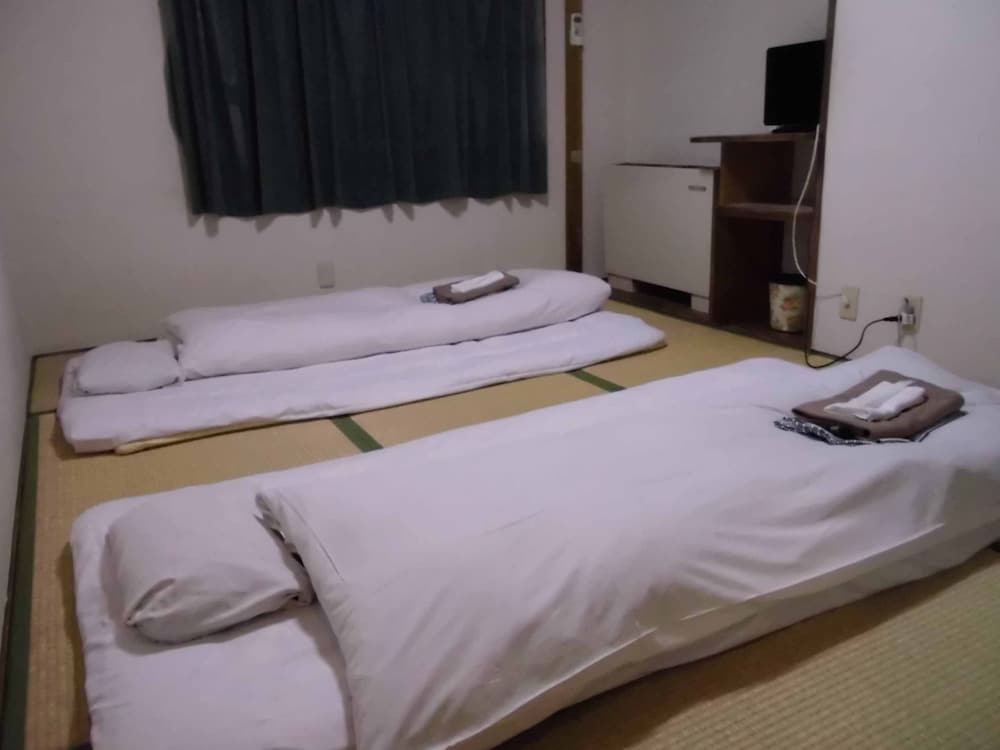 Hotel Taiyo 12/64