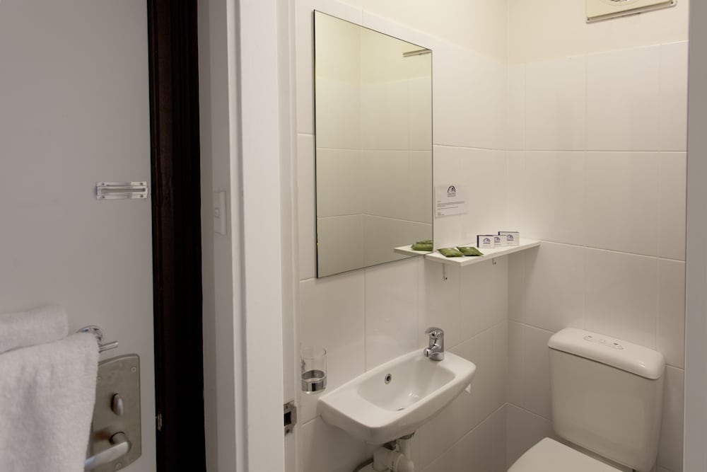CREMORNE POINT MANOR 69/73