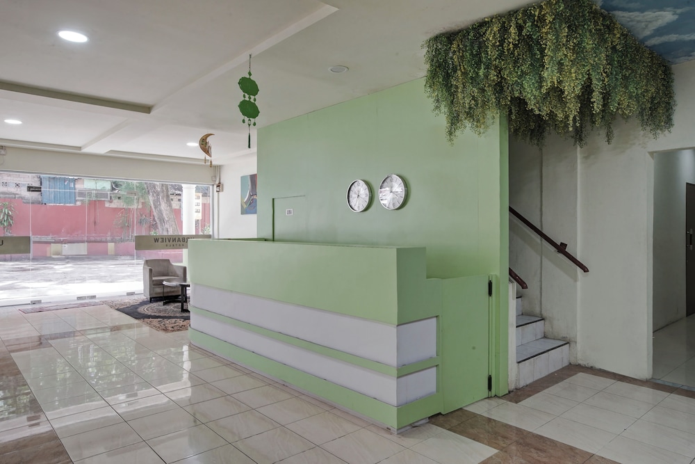 Collection O near Harbour Bay Mall formerly Kansa Hotel 11/37