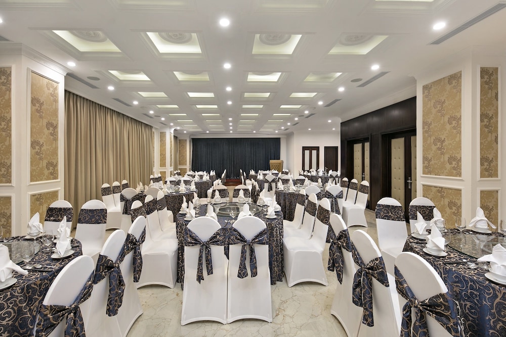 Eden Ocean View Hotel Da Nang 57/64