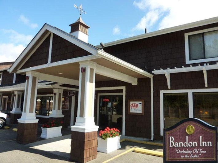 Bandon Inn 2/30