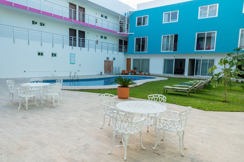 Hotel Playa Encantada by Kavia 54/65