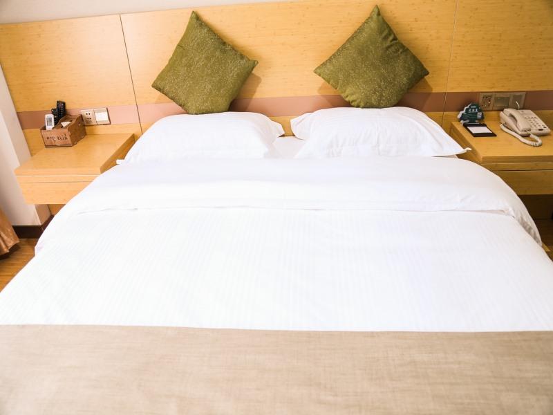 GreenTree Inn Nanjing Zhongshan Mausoleum Scenic Area Zhongling Street Subway Station Express Hotel 14/22