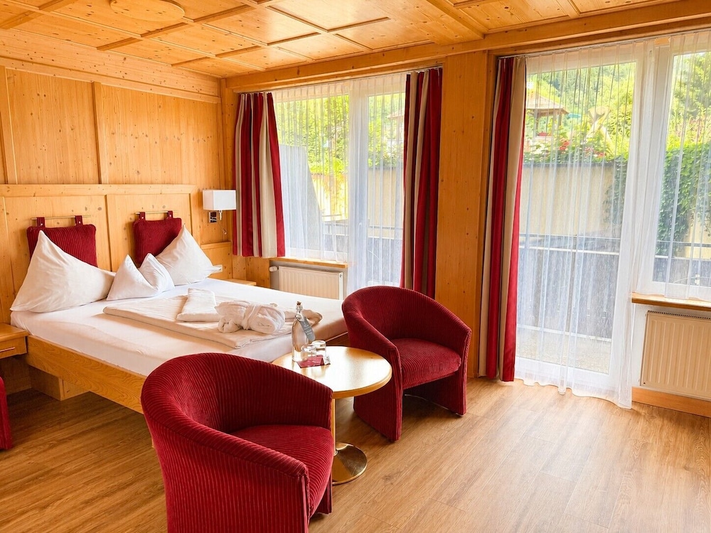 Hotel Latini 23/75