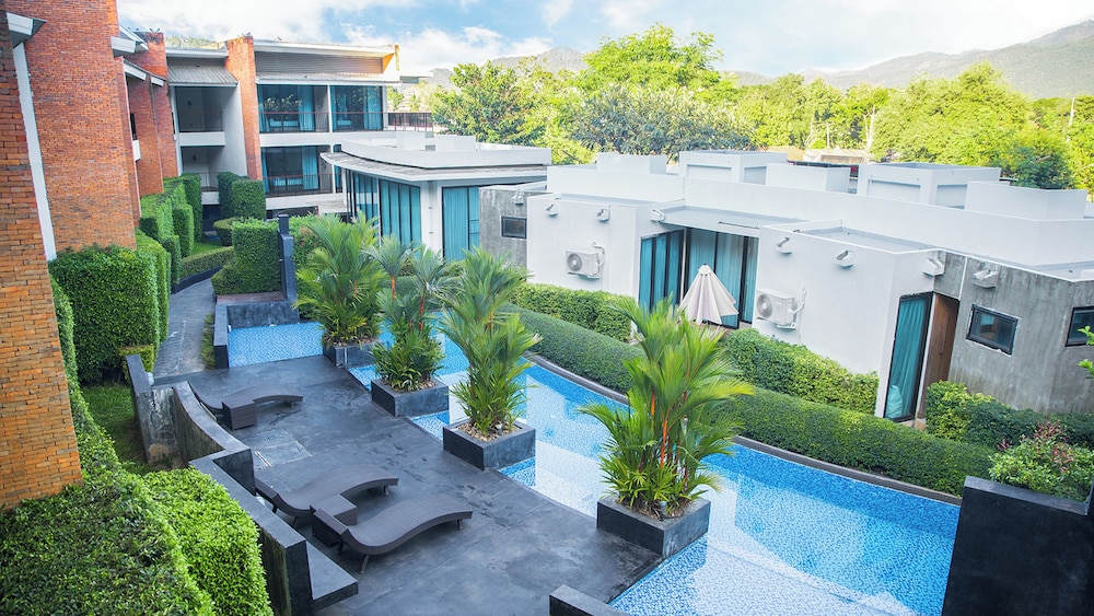 B2 Mae Hong Son Premier Hotel 55/59