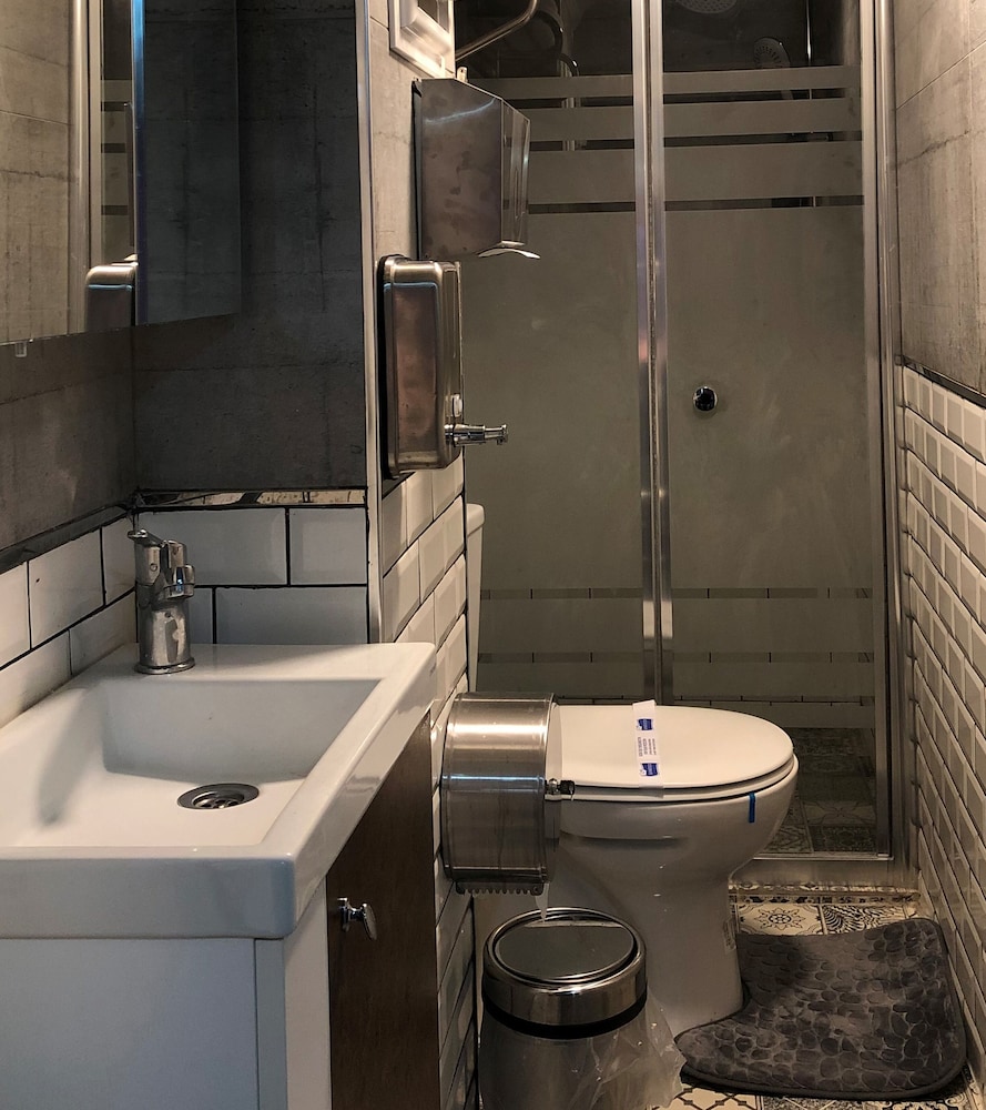Lizzia Butik Hotel 34/36