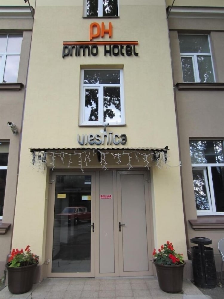 Primo Hotel 2/69