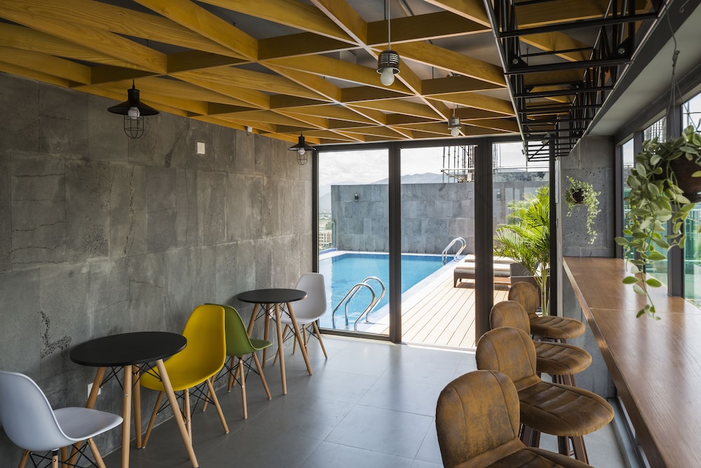 Venue Hotel 27/50