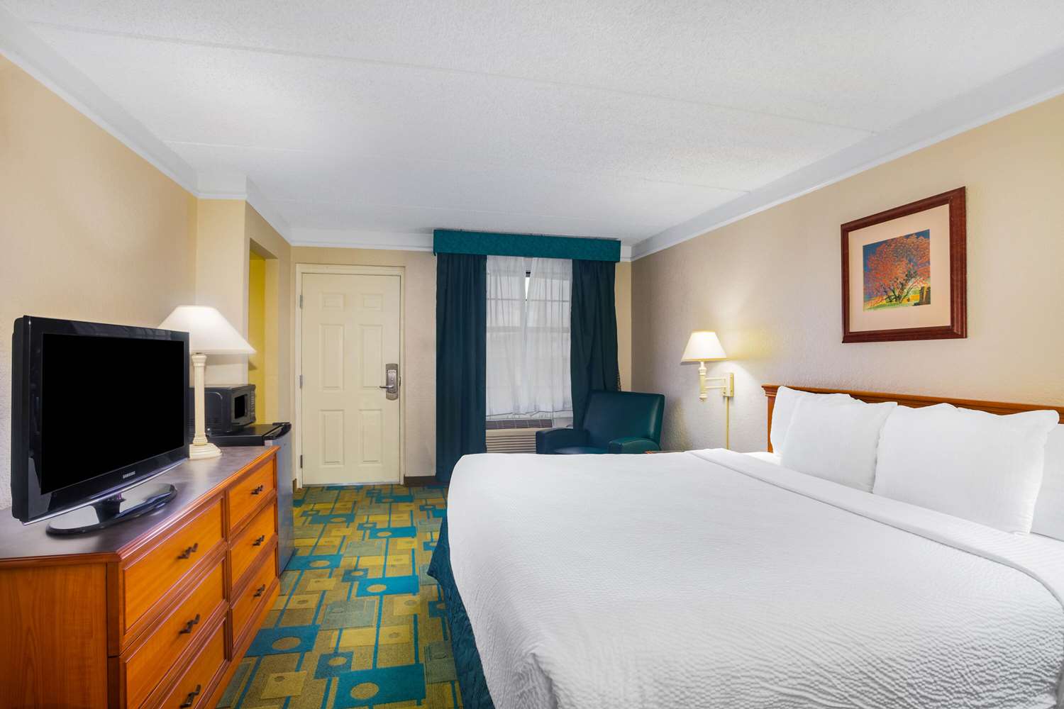 Super 8 by Wyndham Eagle Pass 13/41