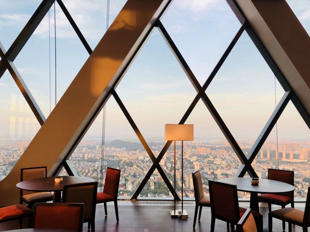 Hyatt Regency Zhenjiang 66/79
