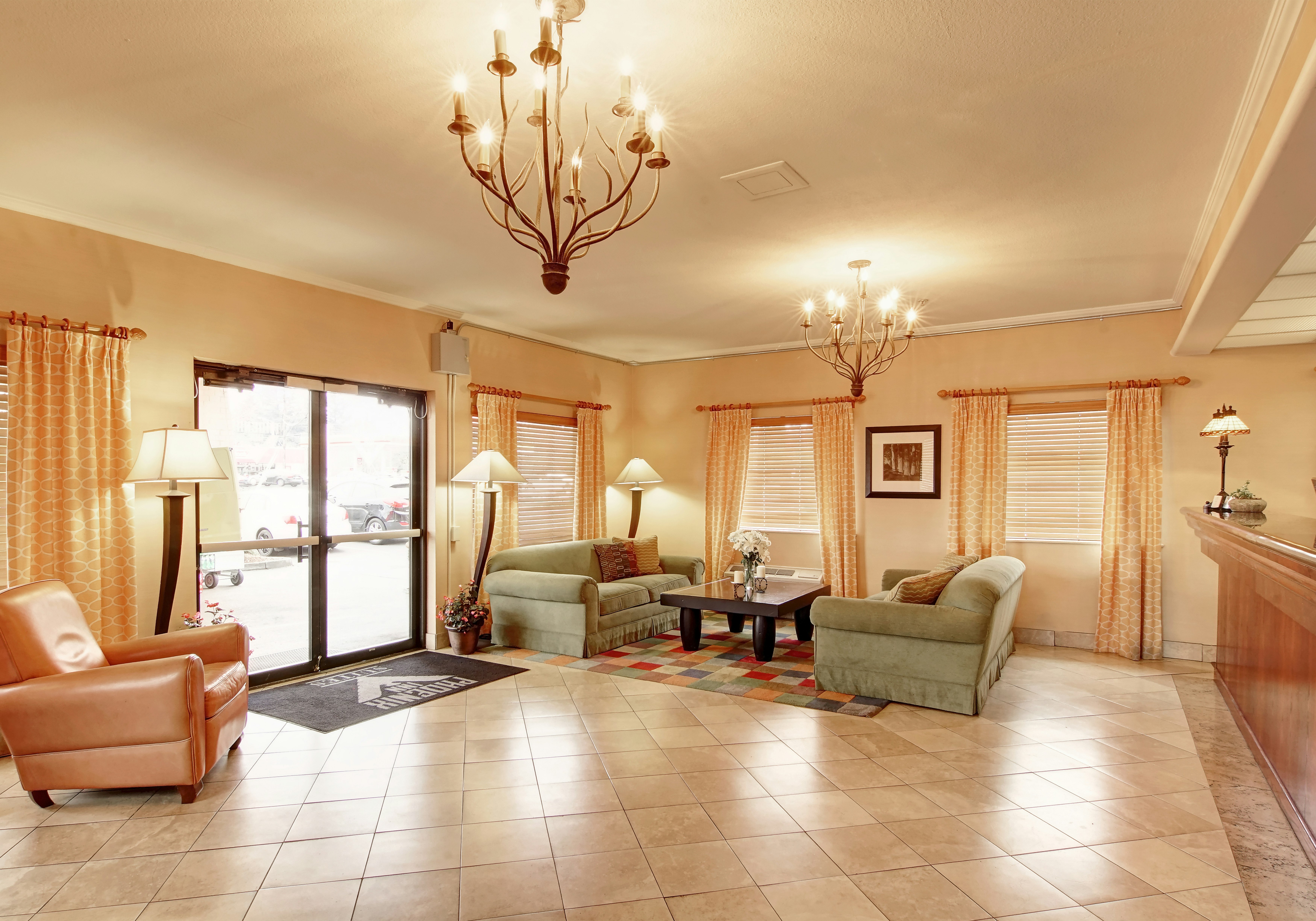 Phoenix Inn Suites South Salem 32/57