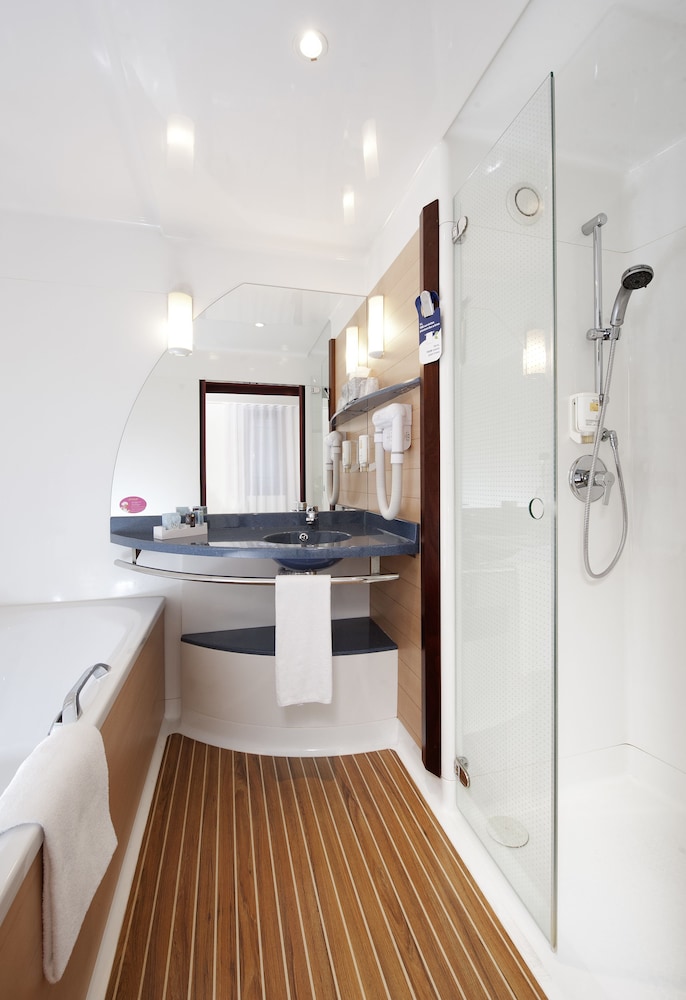 Novotel Suites Paris Montreuil Vincennes 29/75