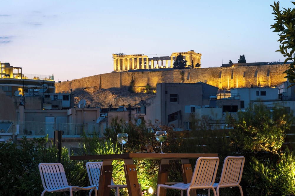 B4b Athens Signature Hotel 5/77