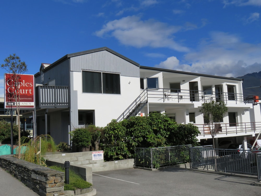 Caples Court 35/50