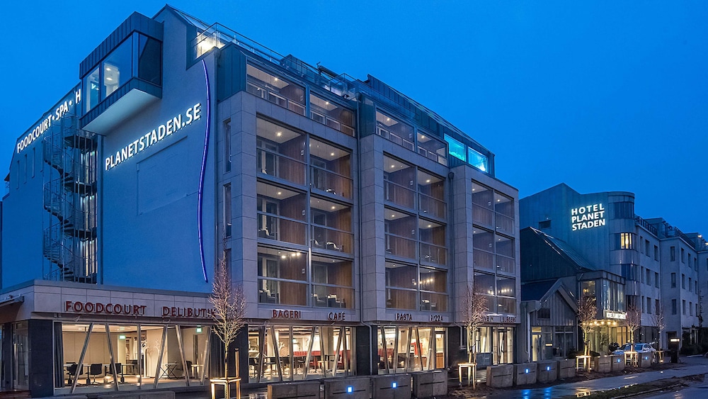 First Hotel Planetstaden 1/83