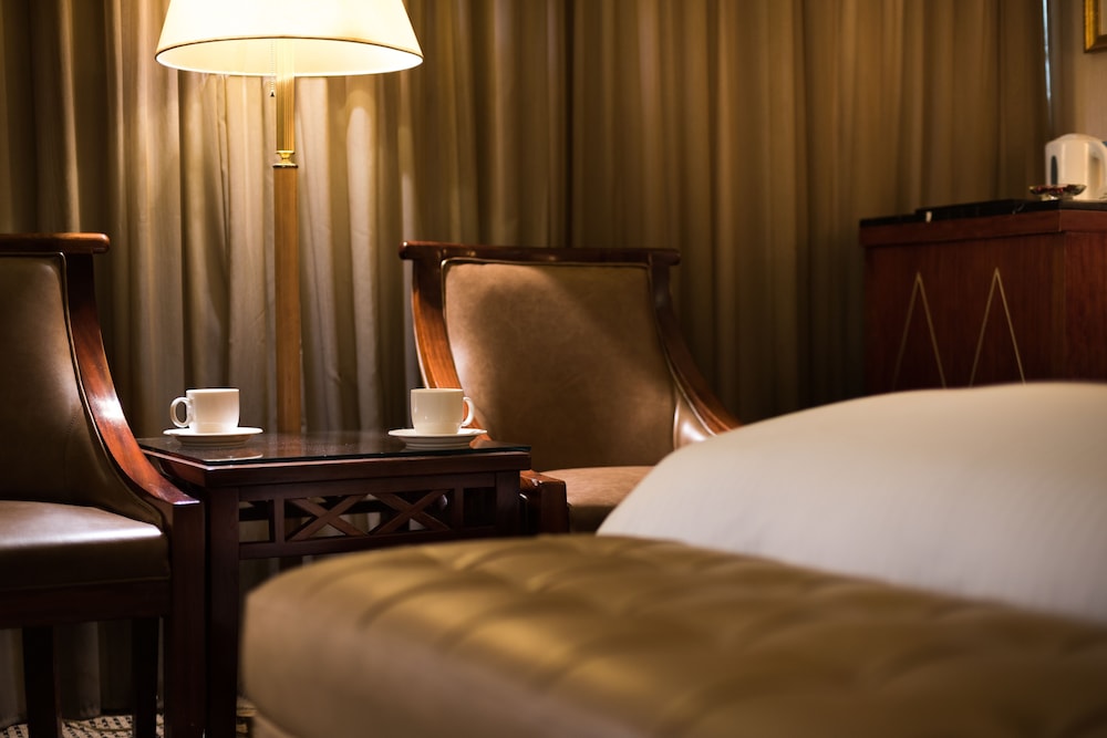 New City Hotel 27/41