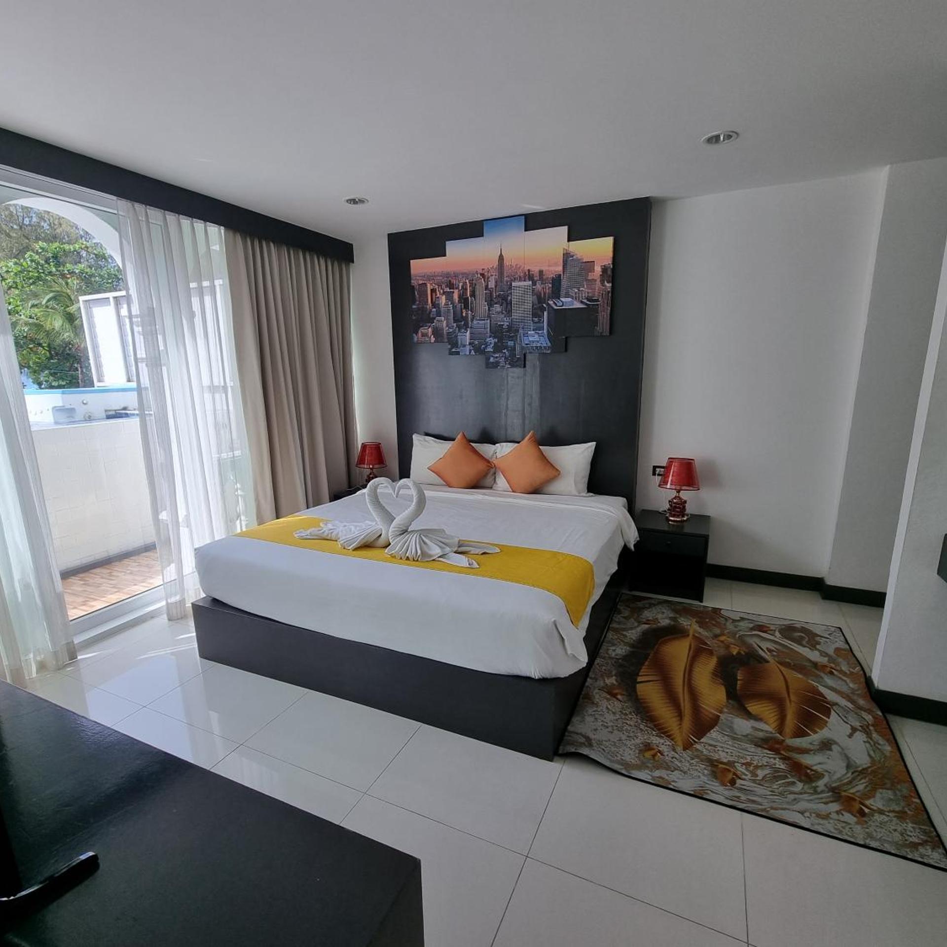 Suite, Private Pool, MODERN LIVING HOTEL 2/9