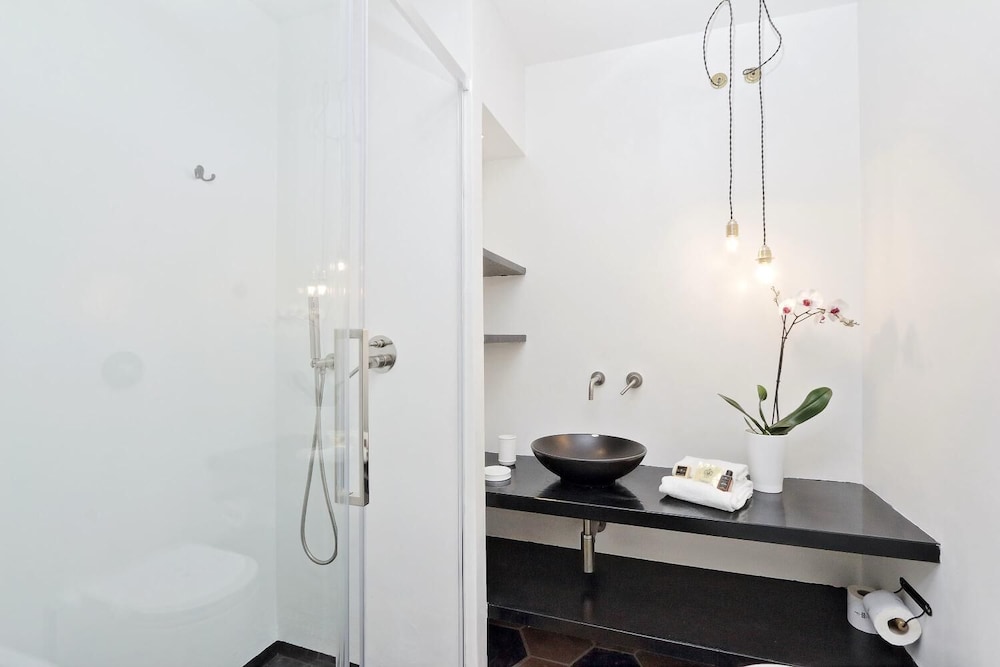 Design Flat for 4 near Colosseum 19/24