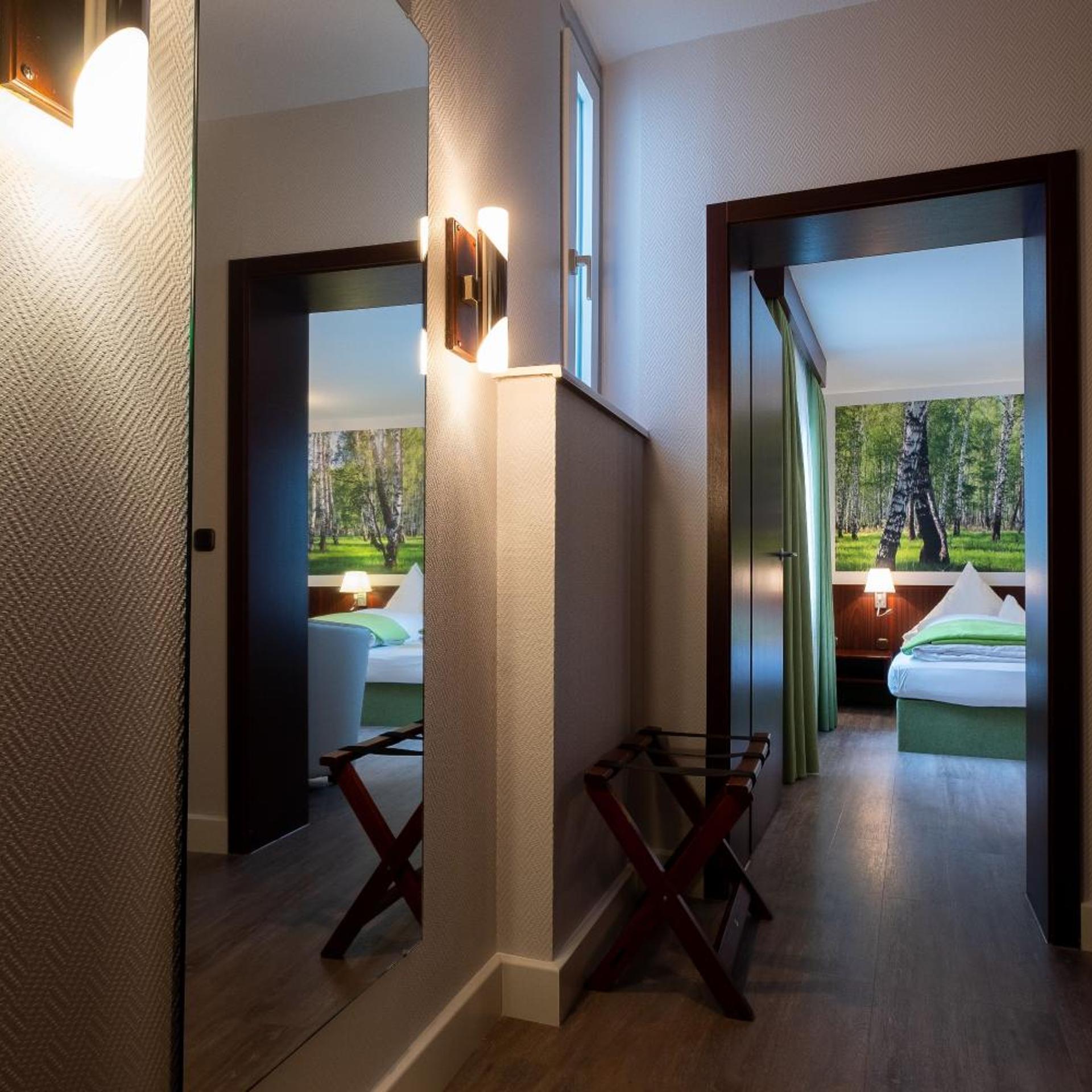 Goldener Hirsch Hotel 30/50