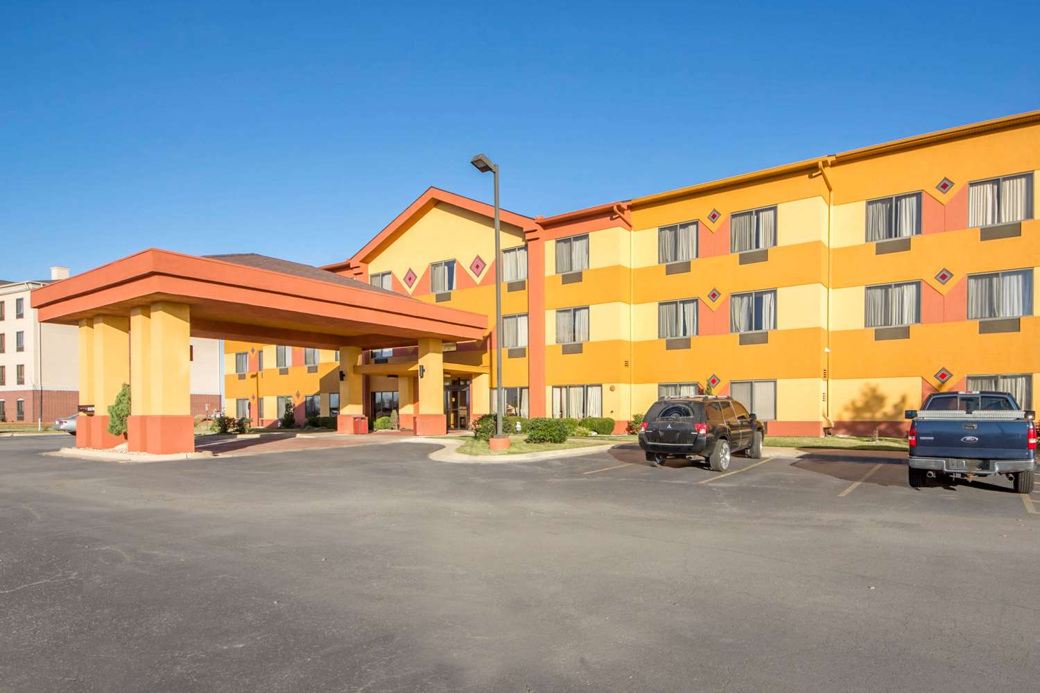 Quality Inn and Suites MidAmerica Industrial Park Area 21/21