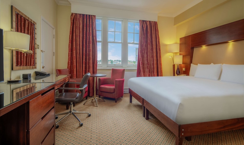 Hilton Nottingham 35/97