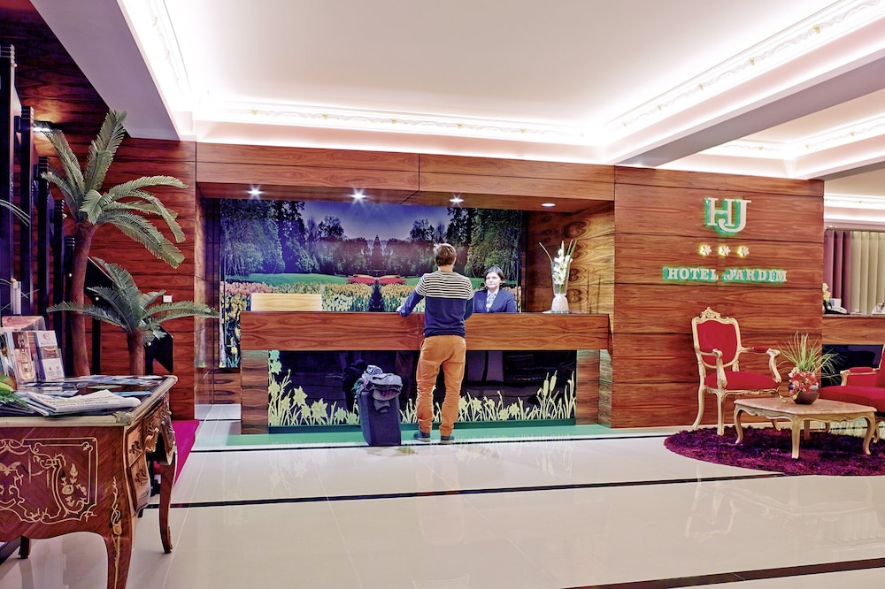 Hotel Jardim 5/35