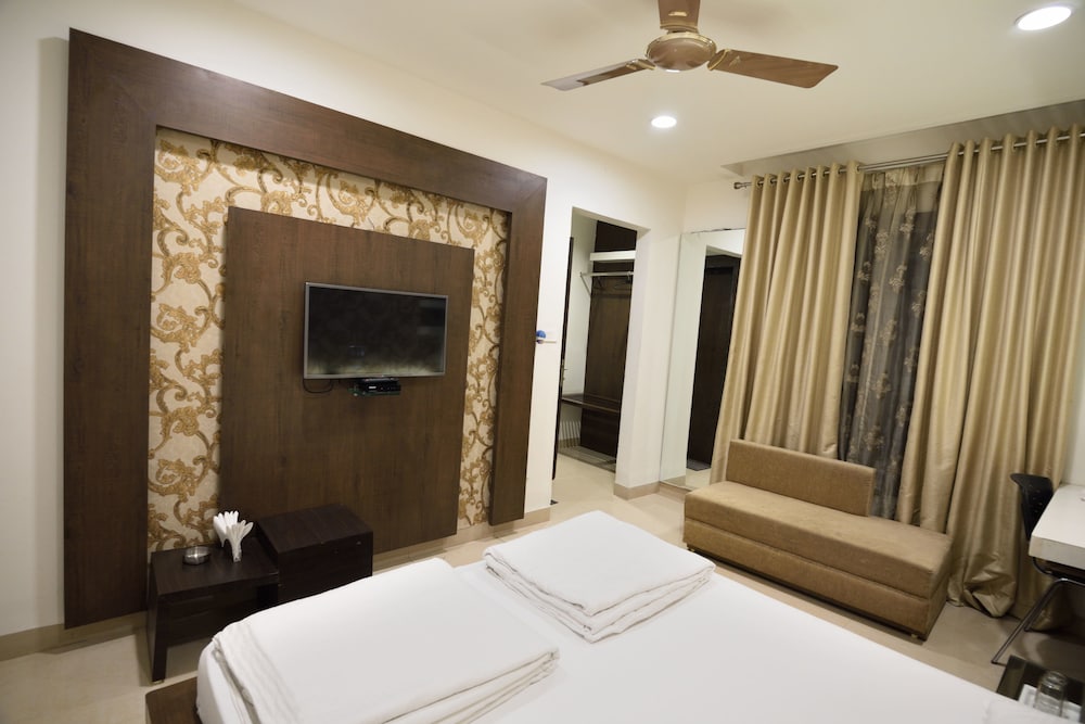 HOTEL ALANKAR PALACE 15/24